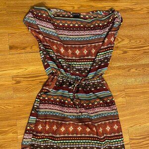 Love Ari women's juniors lightweight summer dress Aztec pattern small
